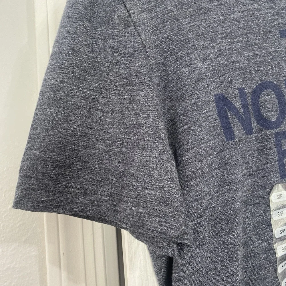 The North Face lightweight fabric Men's TShirt Blue Heather /Bl. Letters S/P NWT